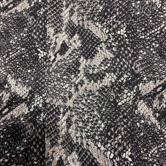 Womens Snake Print Varsity Bomber Jacket size XL Banana Republic - Picture 3 of 5